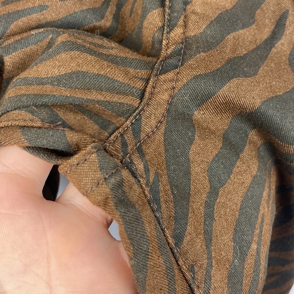 KUT from the Kloth Mia High Rise Fab Ab Toothpick Skinny Chocolate Brown Tiger - Picture 9 of 16